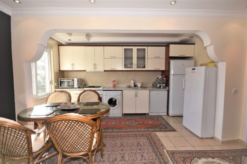 Просторные меблированные апартаменты 2+1 в Toros 5 residense