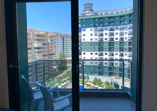 Меблированные апартаменты 1+1 в Махмутларе Serenity Residence Alanya