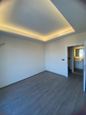 Вторичные объекты в жилом комплексе Elsa Sea Suit Residence (Газипаша, Турция). Турция Газипаша Пазарджи