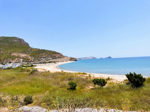 Земельный участок в Мерсине (Турция), 230 м до моря