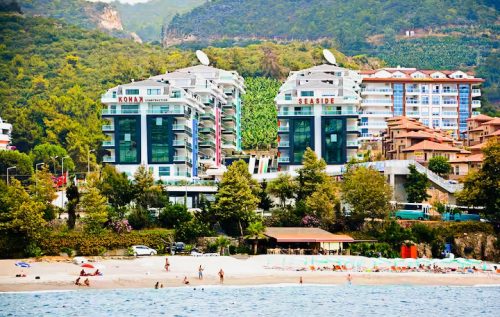 Срочная продажа квартиры 1+1 в Konak Seaside Resort