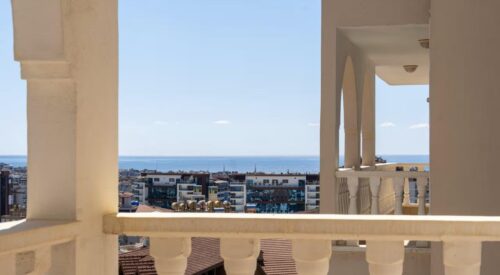 Продаётся большая, аккуратная квартира планировки 2+1 в Джикджилли (Alanya), собственники