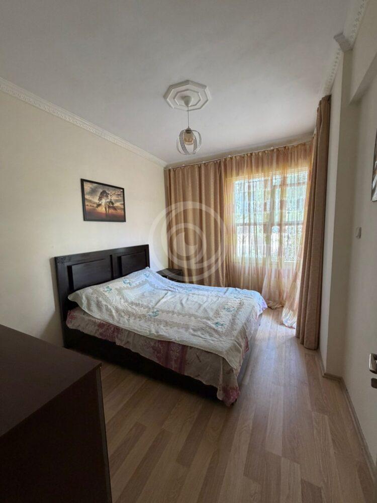 Квартира 1+1 с отдельной кухней, 450 м до пляжа Клеопатры (Дамлаташ)