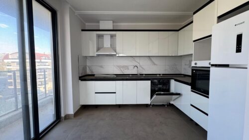 Купить меблированную квартиру 2+1 в Каргыджаке, Алания: 300 м до